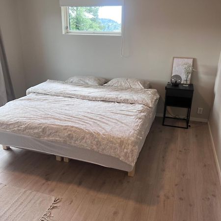 Sentral Bolig Pa Stord Villa Eksteriør bilde